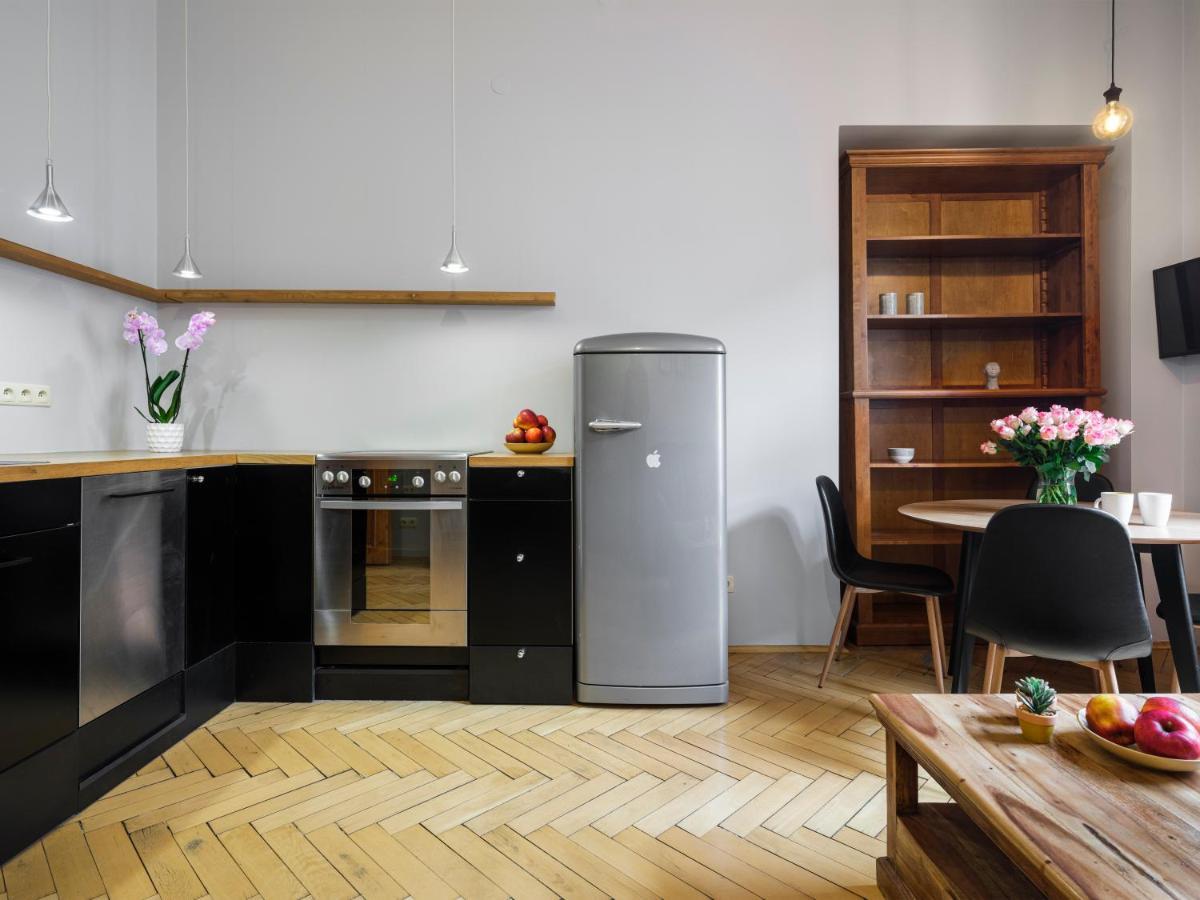 Cracwow Market Squere Apartment Cracovia Exterior foto